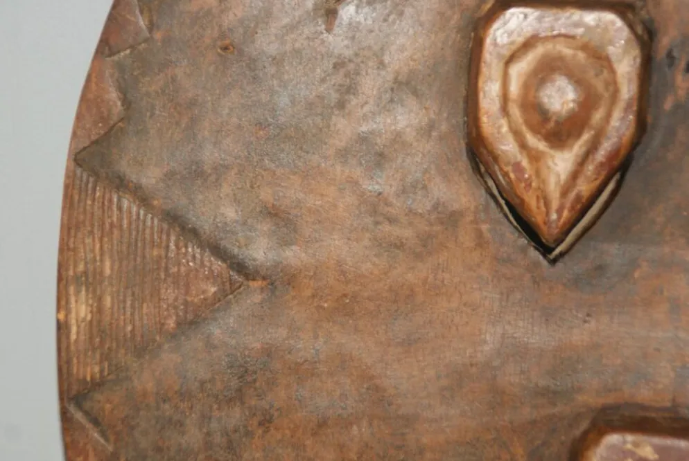 Masque africain baoule lunaire ou kplé kplé (côte d'ivoire)
