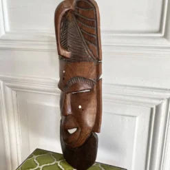 Masque africain en bois