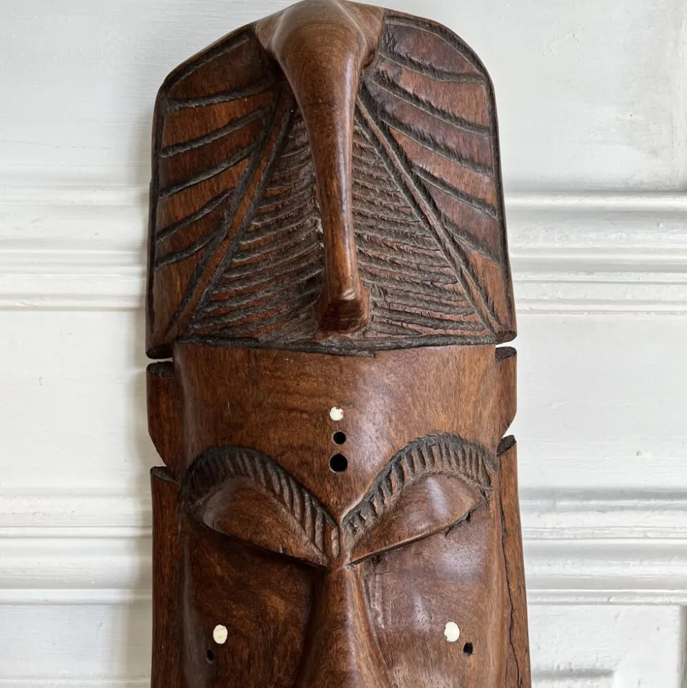 Masque africain en bois