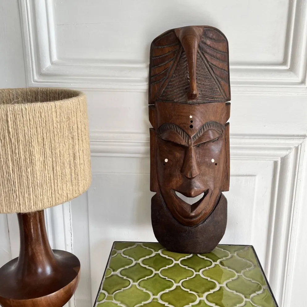 Masque africain en bois