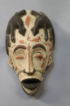 Masque africain Ibibio Nigeria