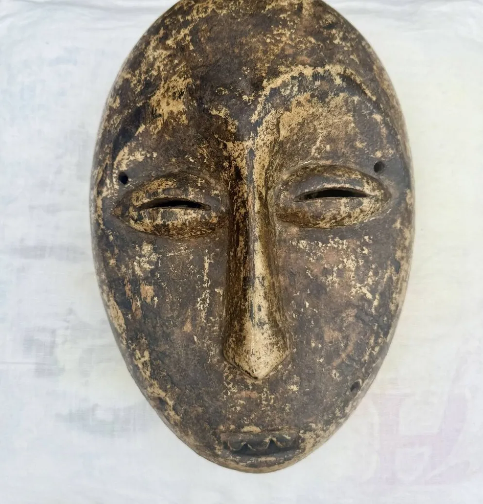 Masque africain Lega