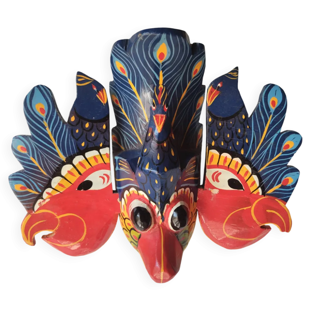 Masque balinais ancien en bois sculpté et peint – Paon stylisé – Art p