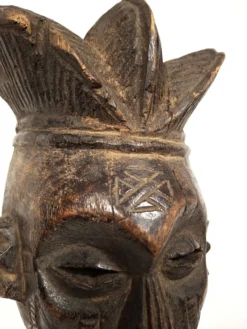 Masque Chokwe - Milieu du 20e siècle - Angola - African Tribal Art