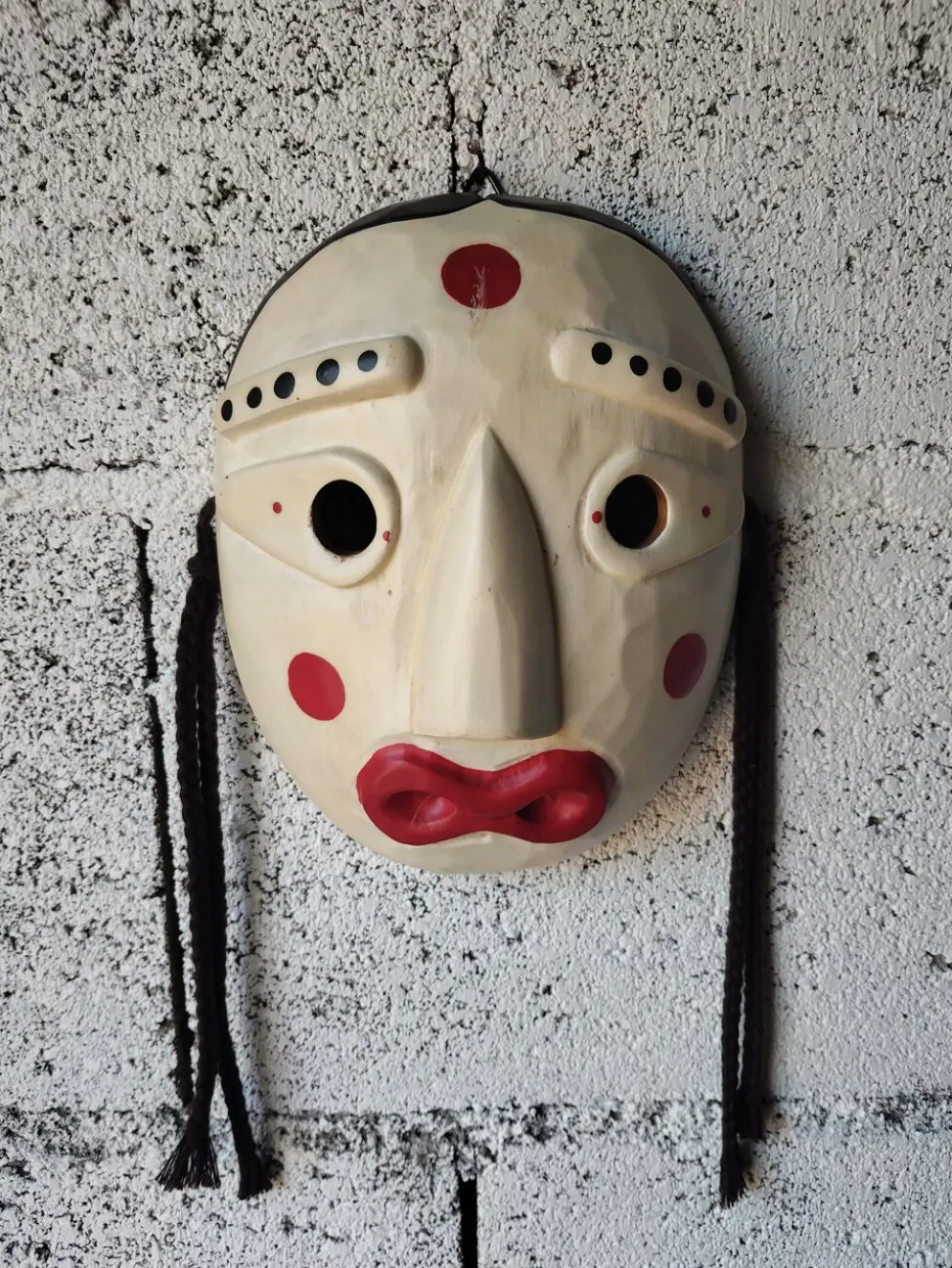 Masque coréen en bois – Souvenir de voyage – Décoration murale artisan