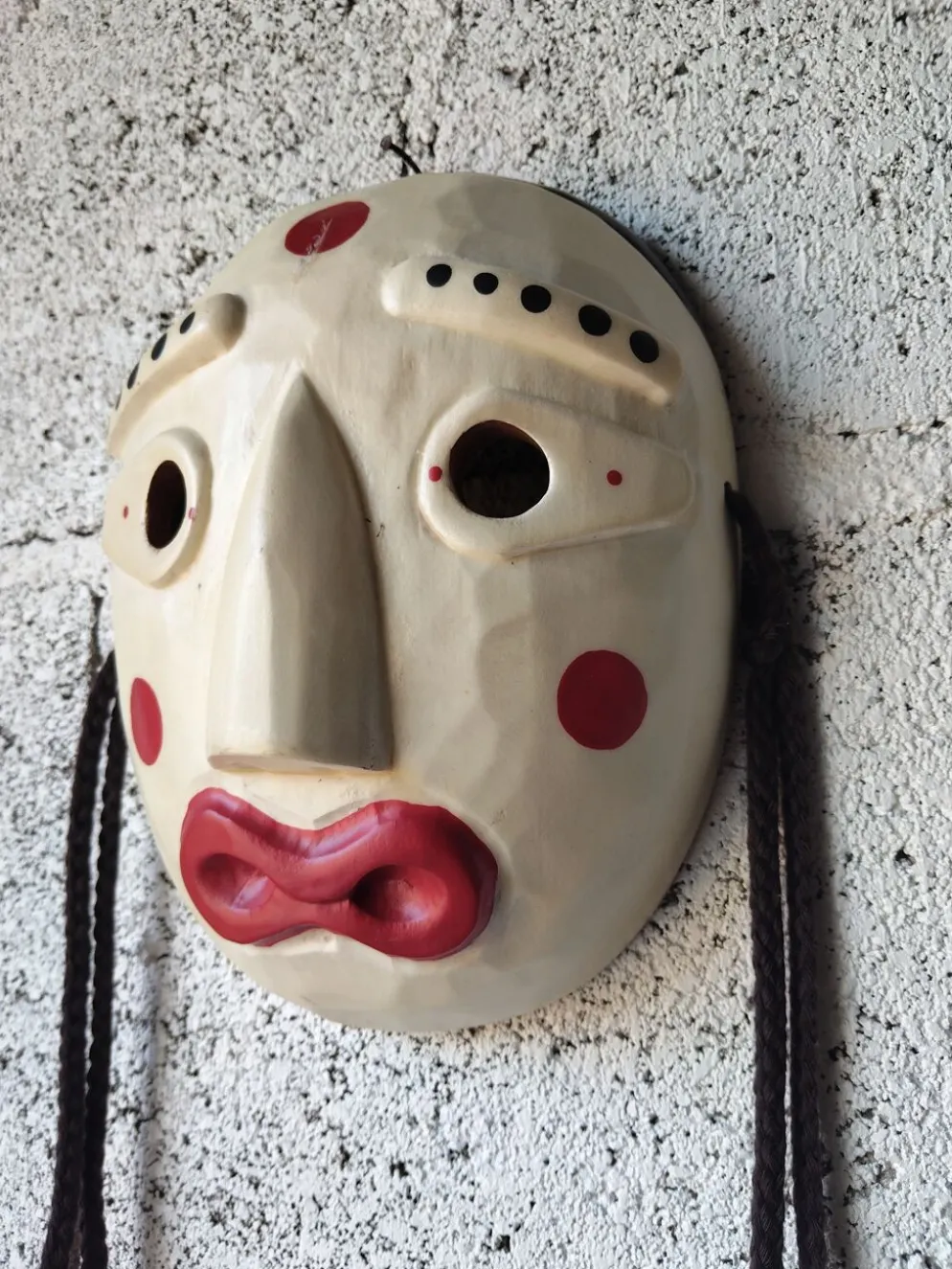 Masque coréen en bois – Souvenir de voyage – Décoration murale artisan