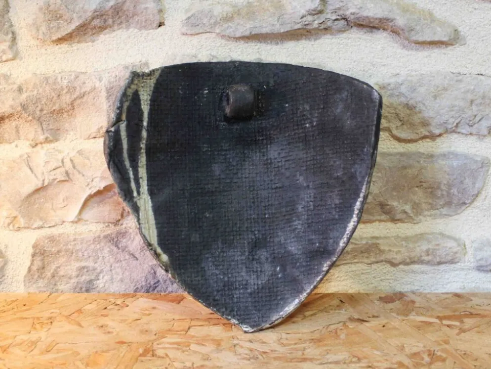 Masque décoratif en raku
