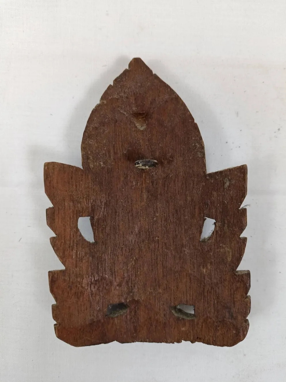 Masque de décoration asiatique en bois sculpté