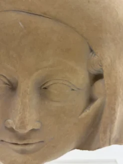 Masque de femme XIVe – reproduction musée du Louvre