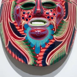 Masque du Mexique en terre cuite colorée, années 70, mexicain