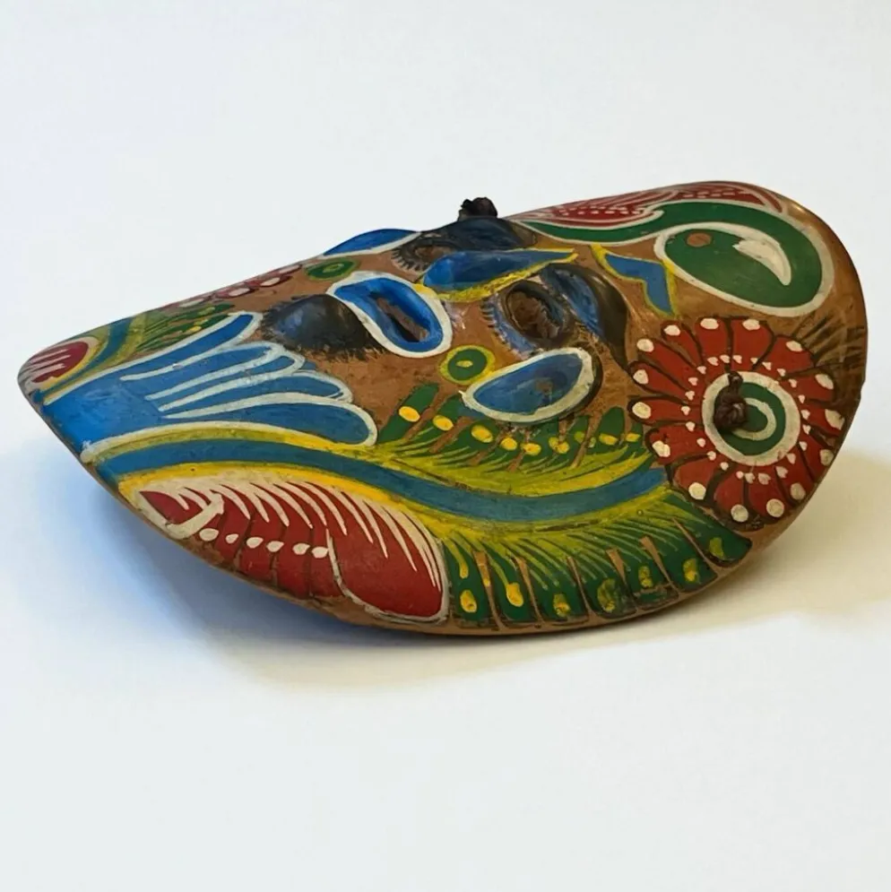 Masque du Mexique en terre cuite colorée, années 70, mexicain