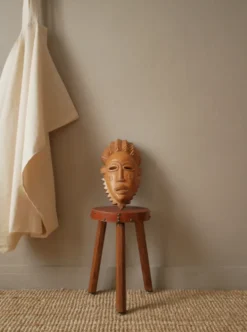 Masque en bois sculpté art africain décoration ethnique tribal