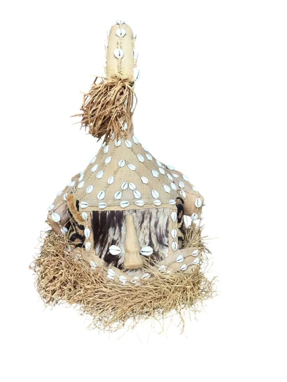 Masque-heaume éléphant Kuba Mukyeem / Mukenga – Congo – Cauris & raphia