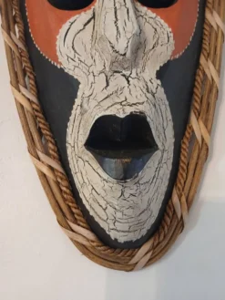 Masque indonésien