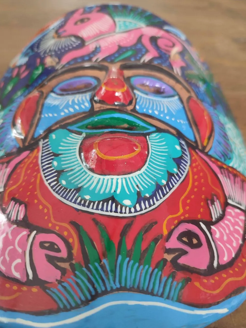 Masque mexicain peint à la main