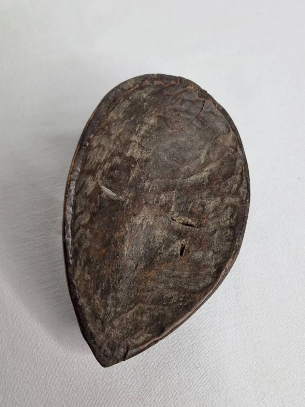 Masque passeport, Dan en bois patiné – Côte d’Ivoire, XXe siècle, 13 cm