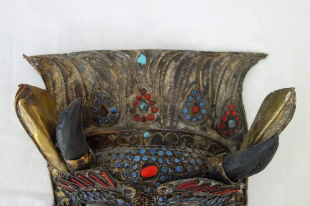 Masque rituel vintage en laiton repoussé Népal/Tibet