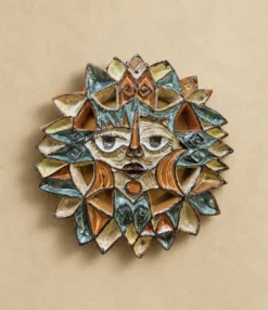 Masque soleil céramique, Roland Zobel, Les Cyclades Anduze