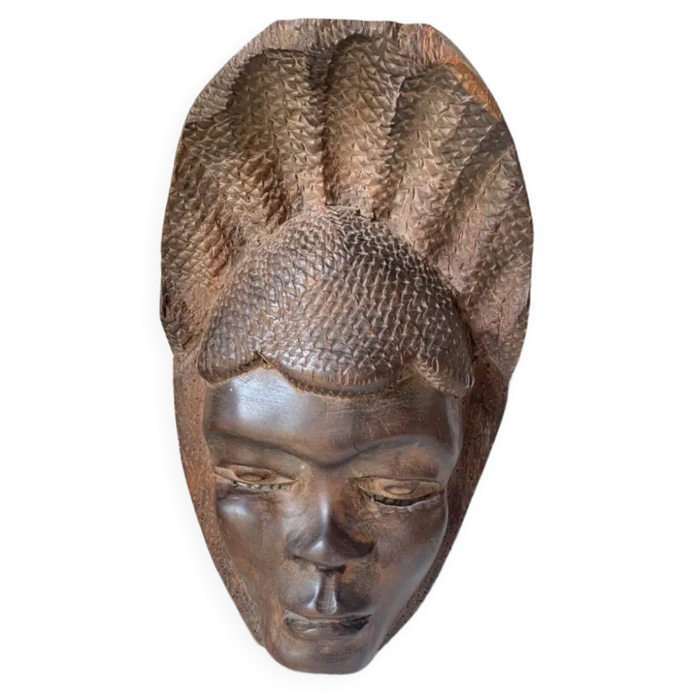 Masque tribal en bois