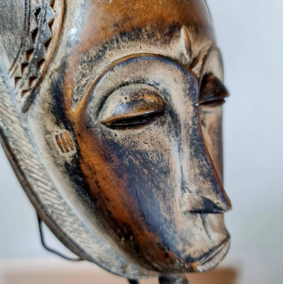 Masque Yohoure Lomane du groupe "je"