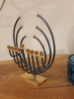 Menorah Hanoukia plaquée or et argent, made in Israël par Karshi, 1970