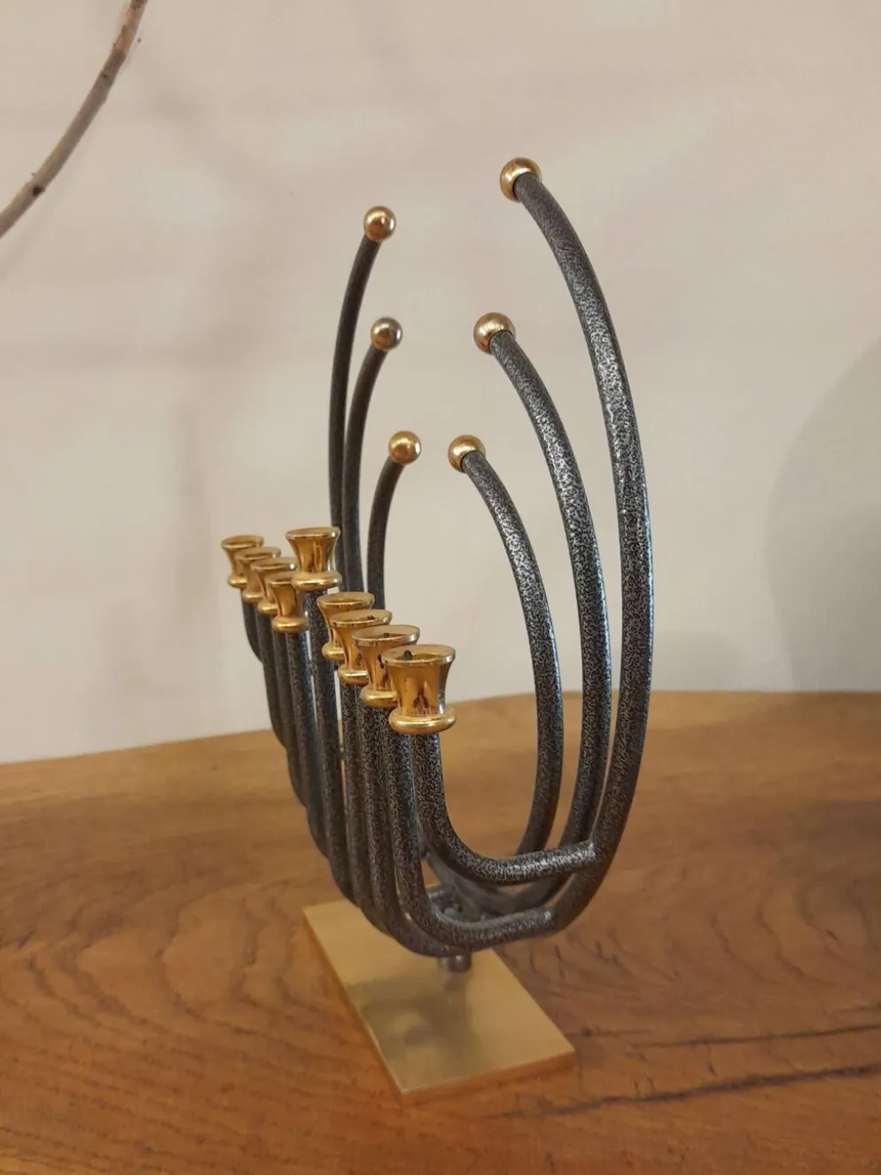 Menorah Hanoukia plaquée or et argent, made in Israël par Karshi, 1970