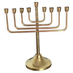 Menorah à neuf branches modulables en laiton
