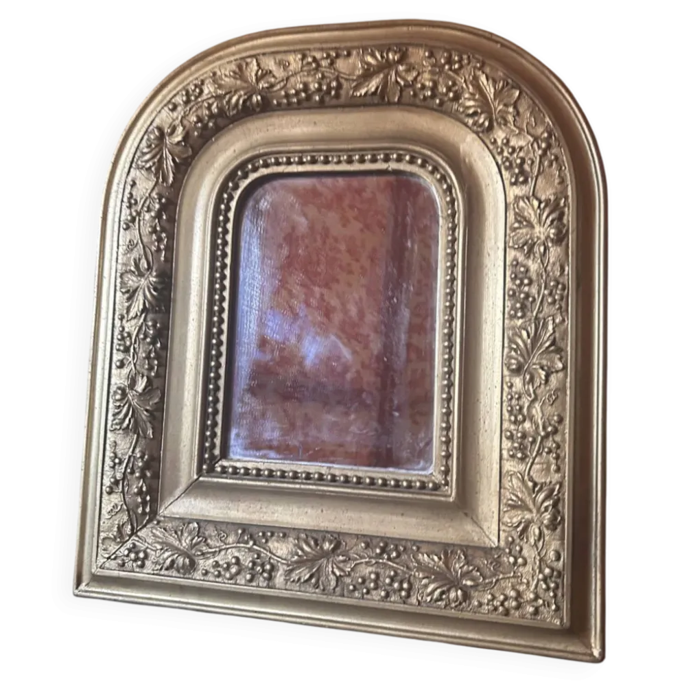 Miroir ancien en bois et stuc doré à décor de vigne – fin XIXe siècle
