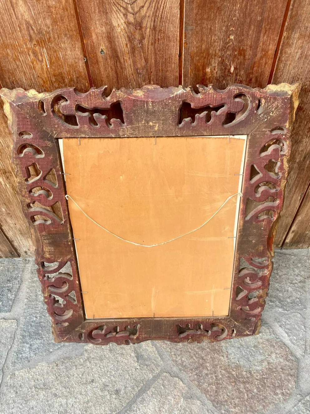 Miroir ancien en bois sculpté