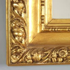 Miroir ancien en bois sculpté et doré, Italie, XXe siècle