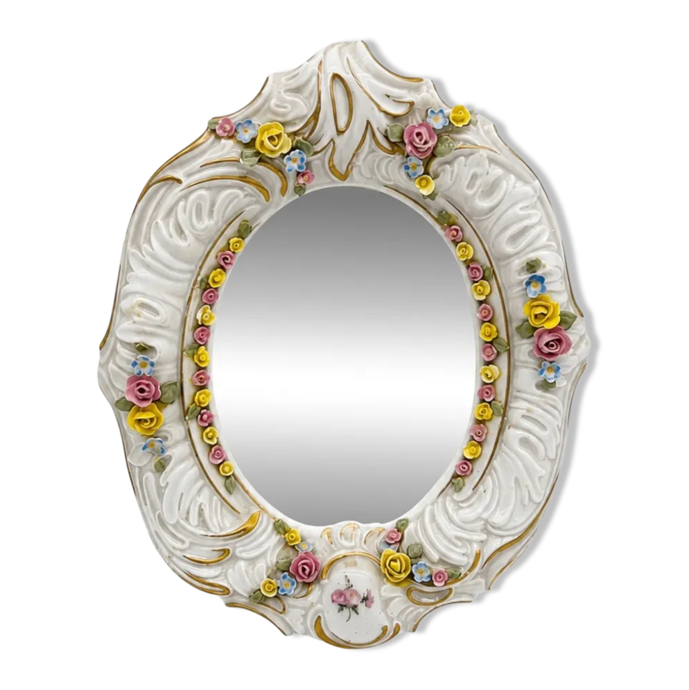 Miroir ancien en porcelaine de Dresde à fleurs en relief décor rocaille