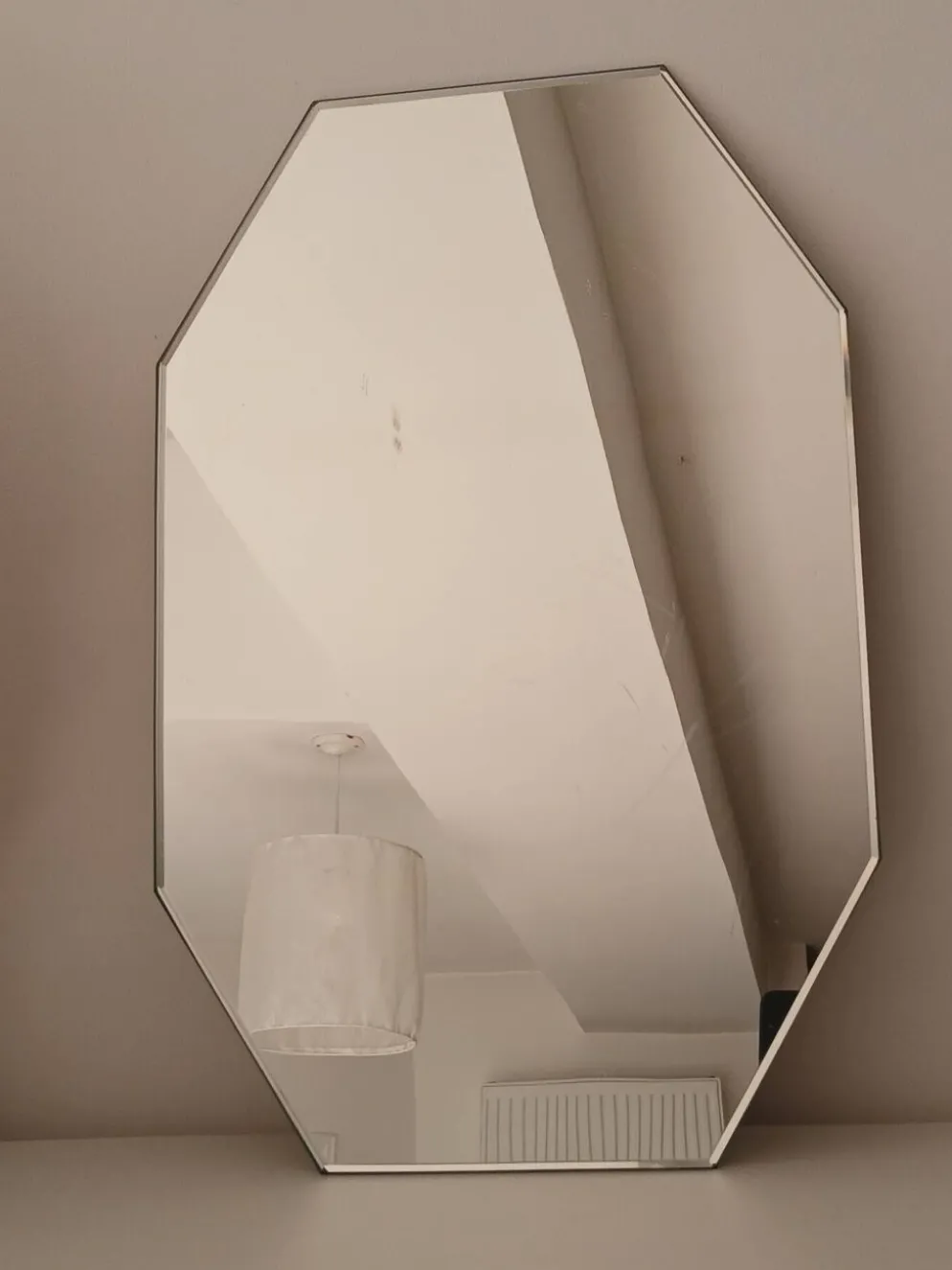 Miroir ancien hexagonal