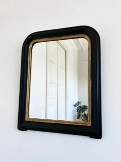 Miroir antique français Louis Philippe – noir et or, fin du 19e siècle