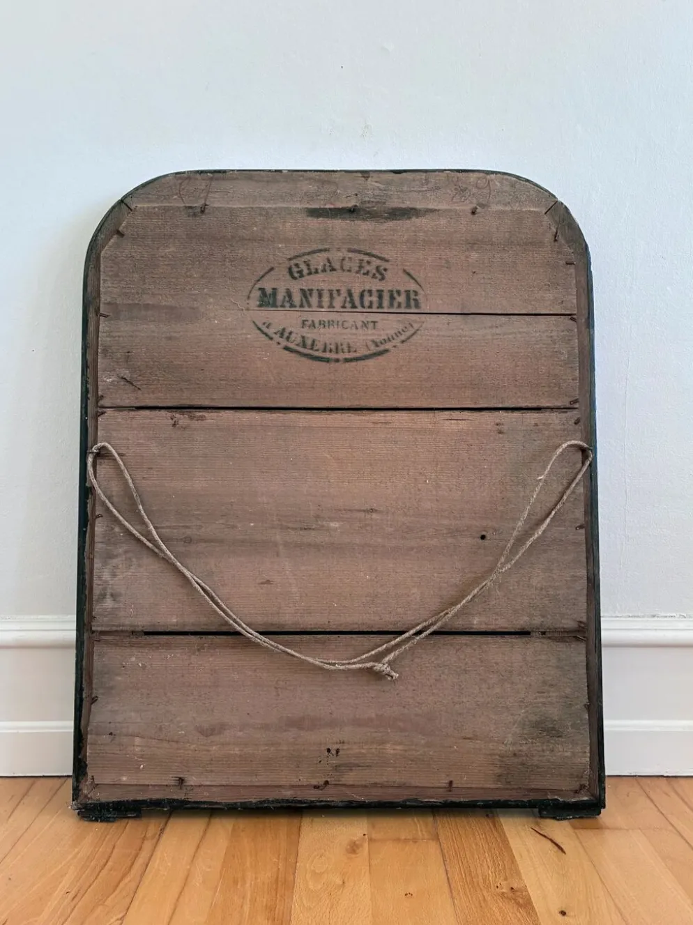 Miroir antique français Louis Philippe – noir et or, fin du 19e siècle