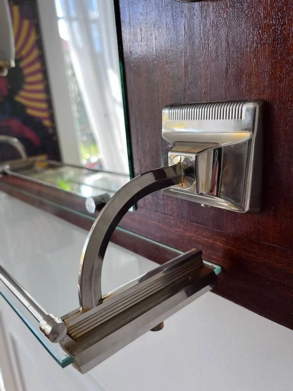 Miroir appliques en teck et opalines