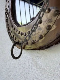 Miroir artisanal brutaliste « cheval »