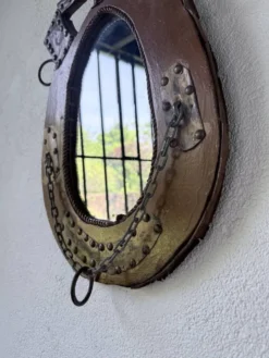 Miroir artisanal brutaliste « cheval »