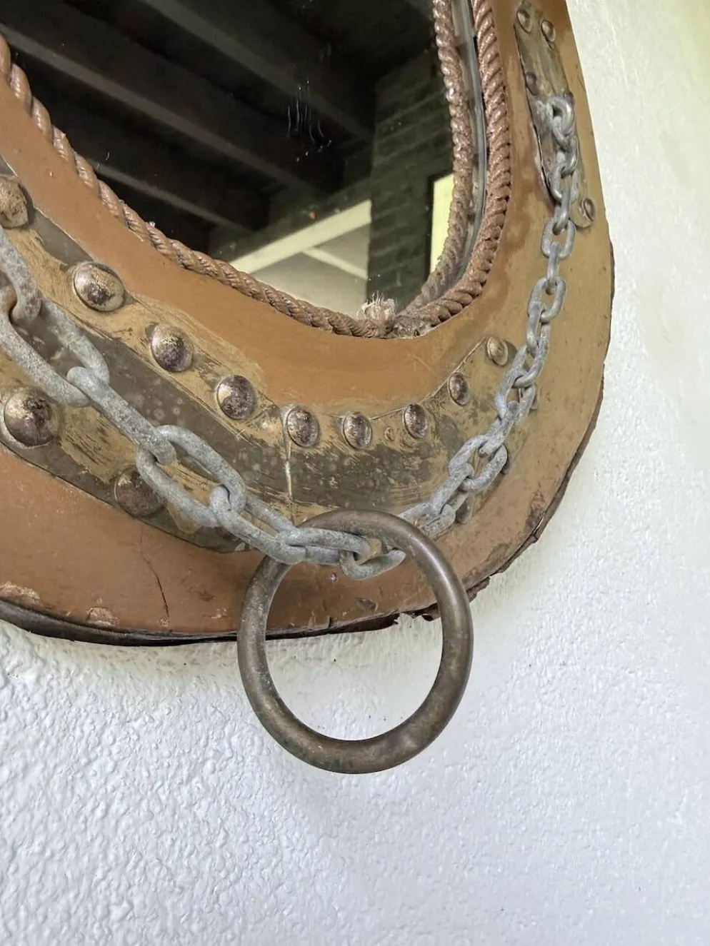 Miroir artisanal brutaliste « cheval »