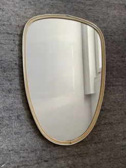 Miroir asymétrique forme libre des années 60-70