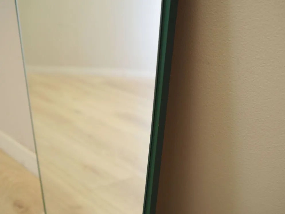 Miroir avec cadre en pin, design danois, années 1970, production : Danemark