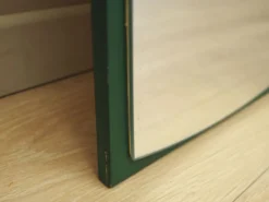 Miroir avec cadre en pin, design danois, années 1970, production : Danemark