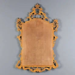 Miroir baroque ancien en bois sculpté et doré, Italie, XXe siècle