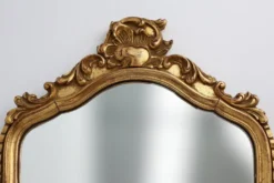 Miroir baroque en bois doré de style Louis XV, XXe siècle, France