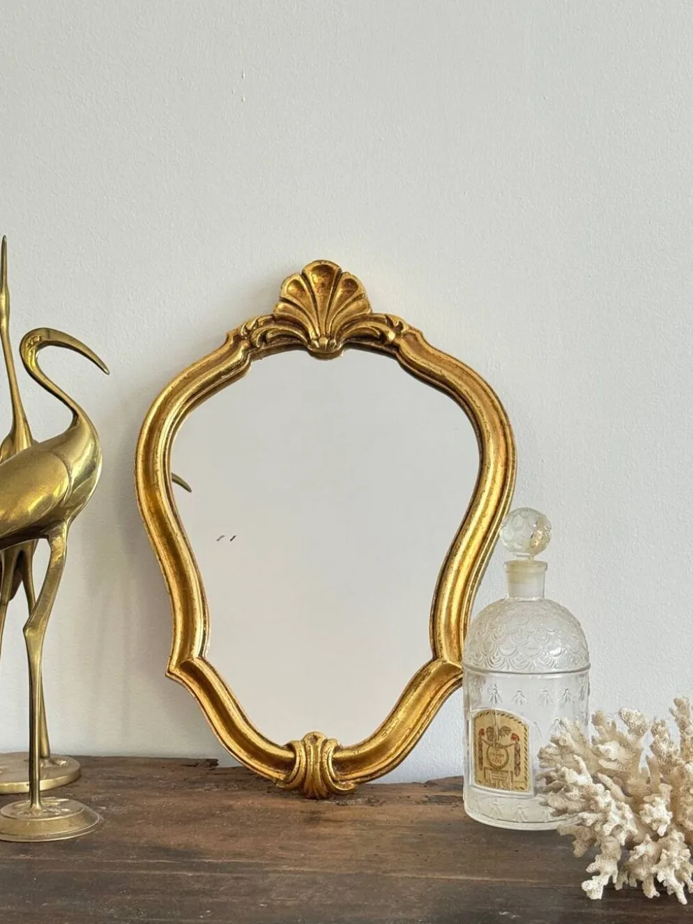 Miroir baroque en résine dorée Vintage