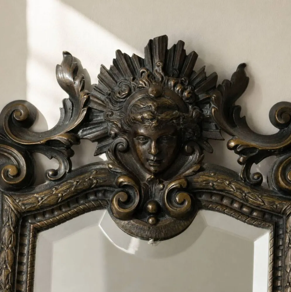 Miroir biseauté en bronze, Second Empire XIXe siècle, style Louis XV