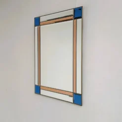 Miroir biseauté en laiton italien vintage rare, de couleur bleue et pêche, des années 1980.