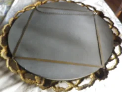 Miroir bronze dorée aux roses, 72 cm