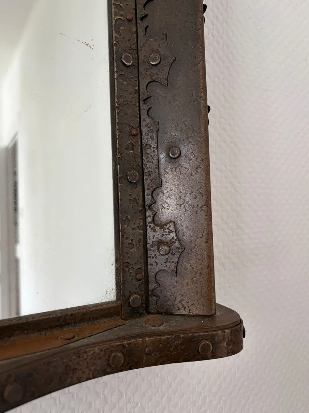 Miroir brutaliste années 1960