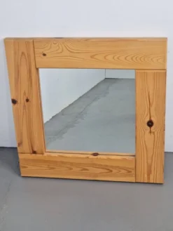 Miroir carré en pin scandinave vintage, années 1970
