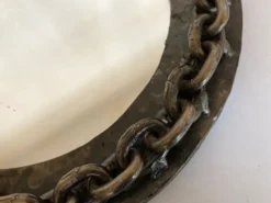 Miroir chaine brutaliste en fer battu 1960 h55cm
